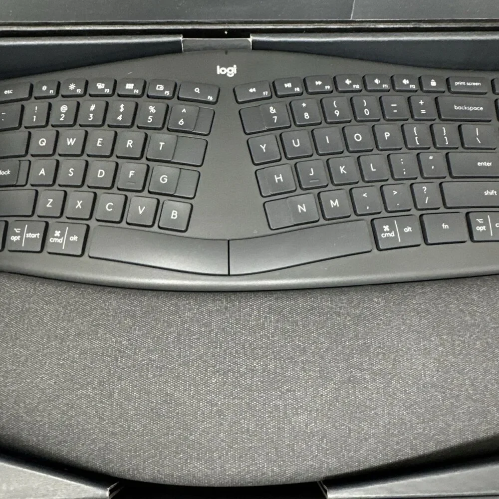 Logitech ERGO K860 Wireless Keyboard - Black